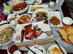 -蔼若春.传承三十年云南菜(金碧公园店)