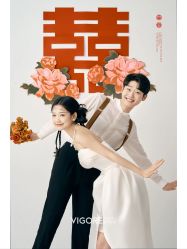 -雪中彩影婚纱摄影·微光艺术中心