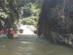-平江沱龙峡漂流