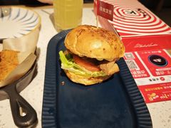 -必胜客(珠海路店)