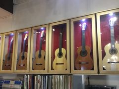 -何顺华吉他沙龙