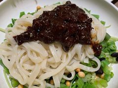 炸酱面-小大董·烤鸭(凤凰汇店)