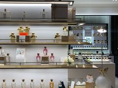 -乐蓬马歇百货公司(Rive Gauche)