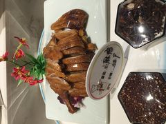 -有红鸡毛店·川菜(建设路店)