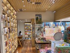 -猫的天空之城概念书店(景德镇陶溪川店)