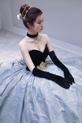 -LOVINA洛维娜婚纱礼服