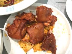 -姚姚酸菜鱼·金戈戈香港豉油鸡(喜荟城联名店)