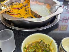 -重庆楊門机场老火锅(20年老店两路总店)