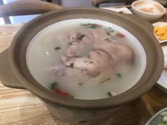 -叁煨蹄花·下饭盐帮菜(人民广场店)