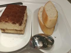 -宜家·瑞典风味餐厅(武汉荟聚中心店)