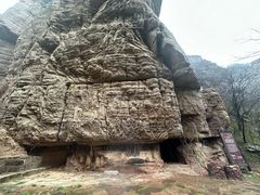 -龙潭大峡谷
