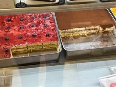 -焙丽拾光(麦凯乐直营店)
