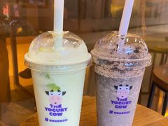 -一只酸奶牛(洪崖洞11楼店)