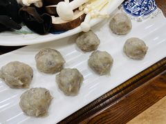 -楼外楼大刀肉传统火锅居(繁荣路店)