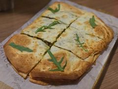 佛罗伦萨爆浆罗勒松仁鸡肉薄脆-5号公路餐厅(曼哈顿店)