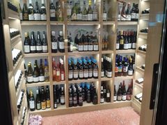 -肆海小川菜酒馆Wine Bistro (青年路店)