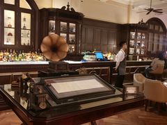 -LONG BAR 廊吧(外滩华尔道夫酒店)