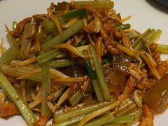 -闫府私房菜·老字号(恒隆店)