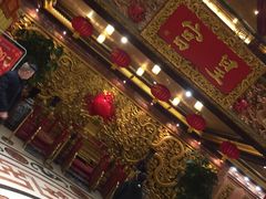 -皇宫大酒店