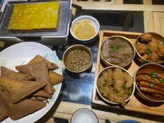 -磁州卤面·地标邯郸菜(97年创始店)