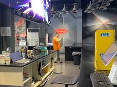 -极限PLAY运动娱乐新世界·团建派对潮玩休闲馆·室内蹦极高空游乐园