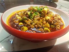 -有红鸡毛店·川菜(建设路店)