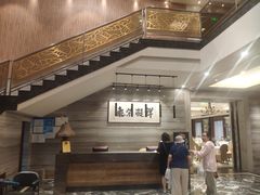 -品悦酒店(三林古镇店)
