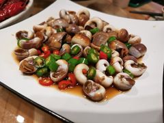 -臻鲜燕海鲜融合餐厅(金陵style店)