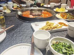 -渝里重庆火锅(航天城店)