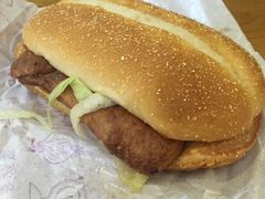 卤辣板烧鸡腿堡-麦当劳(溧阳万达店)