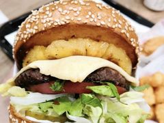 -The Habit Burger Grill 哈比特汉堡(世博店)