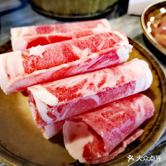 挂肚市井火锅(南稍门店)-羊肉卷-菜-羊肉卷图片-西安美食-大众点评网