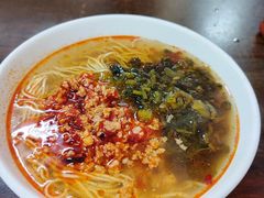 辣肉面-小桃园餐厅