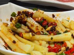 -四季喧黔味豆米火锅(万达广场店)