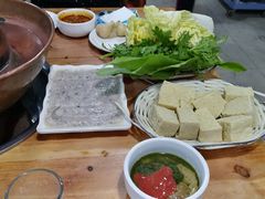 -盛元盛居传统炭火锅(绿园店)