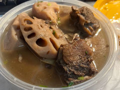 排骨藕汤-燕子煨汤(山海关路店)