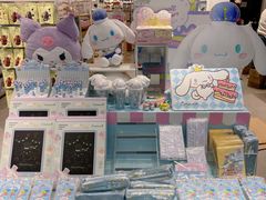 -名创优品(山东青岛华润万象城店)