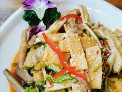 -海尔巴格新疆餐厅(东来兴店)