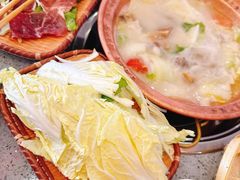 -阿婆情腊排骨火锅(金虹路店)