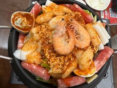 -贵宾庄炸酱面·韩式料理(高区店)