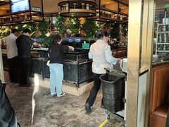 -亚马逊蒸汽活海鲜自助(LCM置汇旭辉广场店)