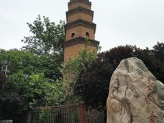 -宝庆寺塔