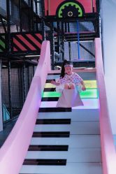 -动力星球家庭亲子游乐中心