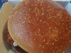 肯德基避风塘大虾鸡腿双层堡-肯德基(丽莎广场店)