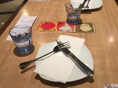 -必胜客(WOW中心城店)