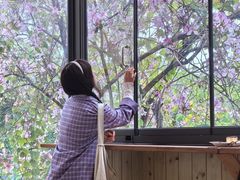 -花苑里咖啡(威远店)