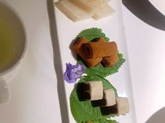 -贝勒爷·酥不腻烤鸭