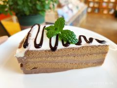 巧克力慕斯-猫的天空之城概念书店(束河店)