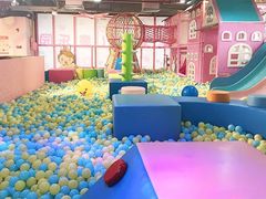 -星舰梦航(广百广场荔胜店)