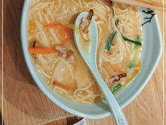 -面西湖杭帮面(控江路店)